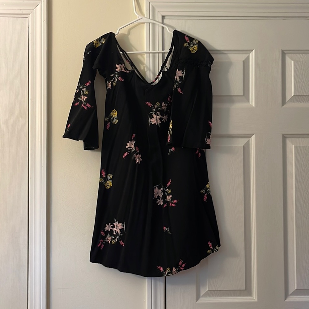 Xhilaration cold shoulder dress